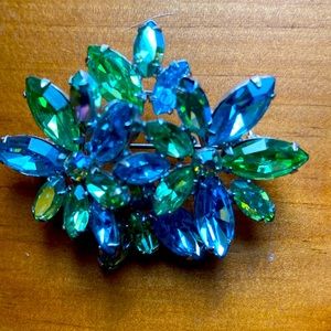 Green and blue flowers brooch pin